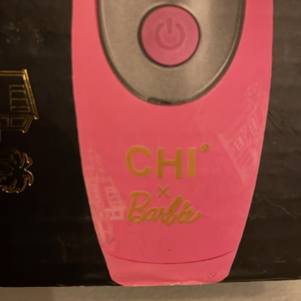 Chi x Barbie Curl Wand 1β 60th Anniversary Barbie Curling iron Dreamhouse NEW - Picture 6 of 16